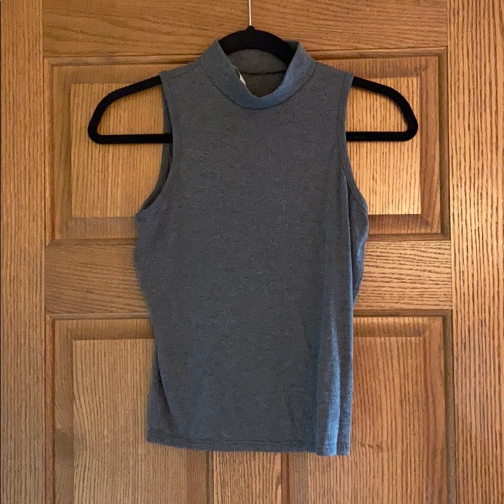 High neck tank